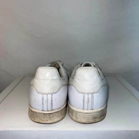 Classic White Stan Smith - Adidas Originals Sneakers - Unused Insoles - 80% OFF! - Picture 4 of 9